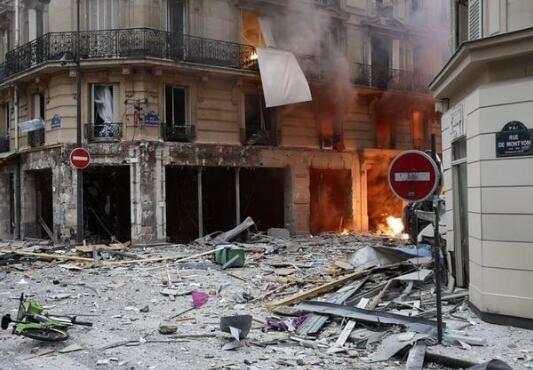 法国巴黎市中心发生爆炸
